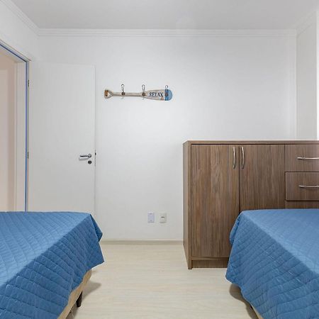 Apartamento para Famílias, Pertinho da Avenida e da Praia de Bombas - 2 dorms 6 pessoas Bombinhas Exterior foto